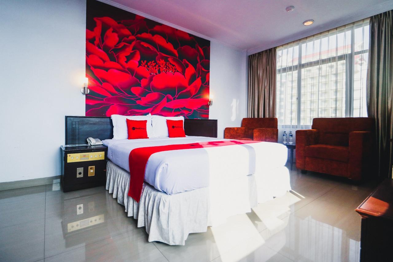 Reddoorz Plus Near Mall Ratu Indah 2 马卡萨 外观 照片